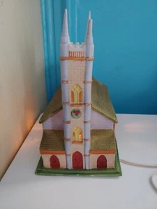 Iglesia de Navidad de colección de porcelana de Londres coleccionable con caja - Imagen 1 de 12