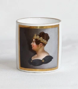 Antique Hand Painted Porcelain Cup with Nobel Woman profile portrait XIXc. - Picture 1 of 6