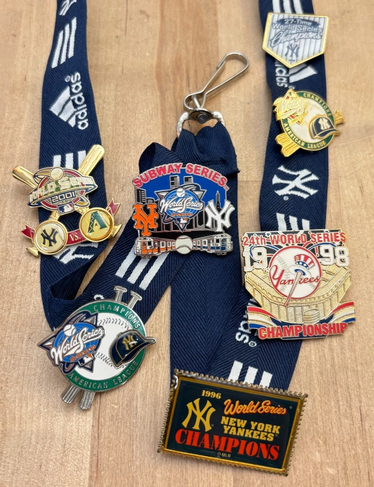 New York Yankees Lanyard w Pins World Series 1996 1998 2001 Subway Licensed MLB - Image 1 of 4