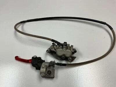 02 2002 Honda CRF450R OEM Front Brake Caliper Master Cylinder Line Pads Perch - Imagem 1 de 4