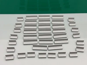 LEGO Panel 1x4, 2x2, Rounded Corners 30413, 4865 Falcon 75192, 39 Pieces - Picture 1 of 9