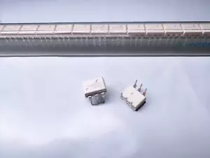 10PZ MOC3012 FAIRCHILD Accoppiatore ottico uscita triac 1 canale 7,5KV isolamento - Foto 1 di 3