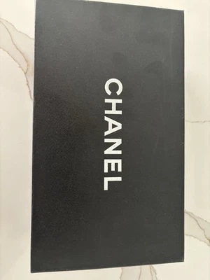 Chanel女式皮革鞋 — 第 1/4 张图片