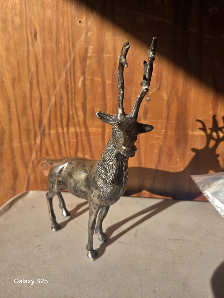 Ciervo Buck grande vintage de latón 8x10 Foto 1 de 3