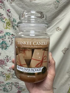 Large Yankee Candle Jar 623g - Brown Paper Packages - *Used Once* - Picture 1 of 5