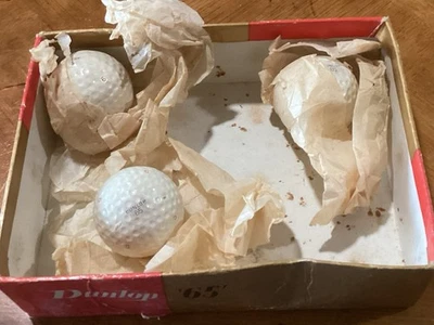 Dunlop 65s en caja 3 bolas en envolturas enceradas lisas ca 1930 S  Foto 1 de 4