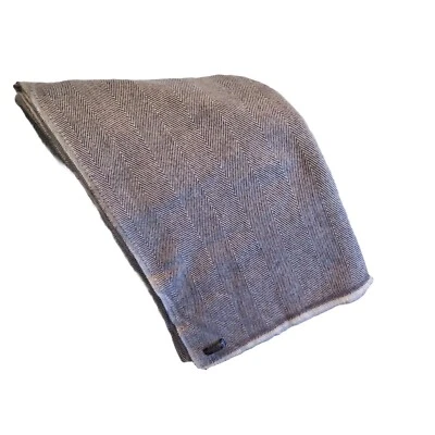 Cashmere|4 Ply|Natural|Throw/Shawl|Hand Loomed|Nepal|2 Color|Blk/Pearl - Image 1 of 4