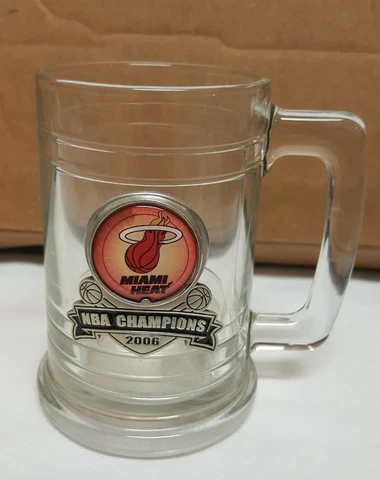 Miami Heat NBA CHAMPIONS - 3D Glass Beer Mug Team Logo - 2006 Collectors - Rare Cover