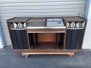 Morse Electrophonic Vintage Stereo 8track FM/AM Record Player 1980's Wood - Picture 1 of 11