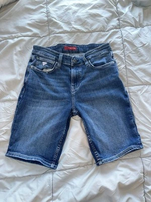 Guess Men’s Size 30 Jeans Shorts  - Image 1 of 4