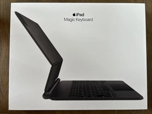 Apple iPad Magic Keyboard - MXQT2LL/A - iPad Air & iPad Pro 11" - Open Box - Bild 1 von 11