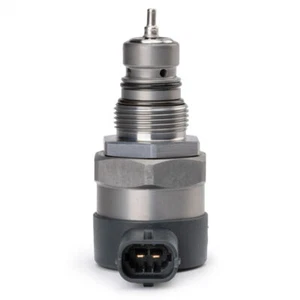 1X Fuel Rail Pressure Regulator For Ford F-250 350 Super Duty Powerstroke Diesel - Picture 1 of 13