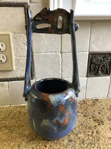 Wishing Well - Wishon Harrell Signed Pottery / Basket Blues - Muncie,Indiana - Picture 1 of 6