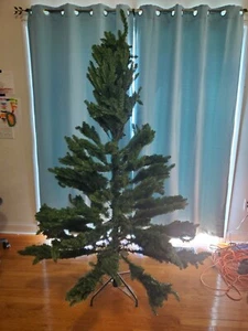 Balsam Hill 6.5' Classic Blue Spruce Unlit - Picture 1 of 7