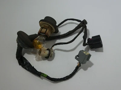 05 06 07 2005 2006 MERCURY MONTEGO LUZ DE FRENO TRASERO BOMBILLA ARNÉS K5686 Foto 1 de 4