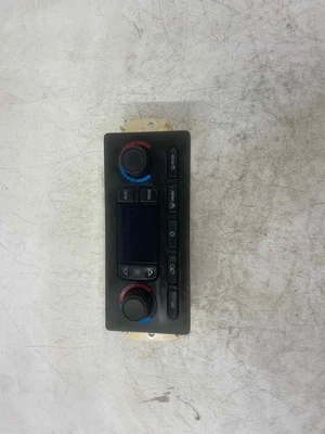 04 GMC ENVOY Temperature AC Heater Climate Control - Image 1 of 4