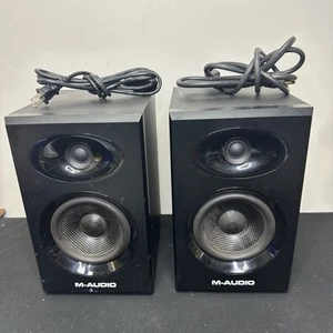 M-Audio BX5 Graphite 5-inch Active Studio Monitor - Pair - Picture 1 of 9