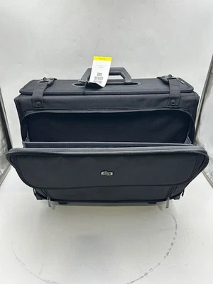 SOLO NEW YORK MORGAN ROLLING CATALOG CASE FITS DEVICES UP TO 15.6" - BLACK - Image 1 of 4