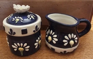 Oneida Kitchen Spring Daisy Covered Sugar And Creamer Set - Picture 1 of 5