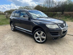 2008 Volkswagen Touareg 3.0 TDI V6 +AIR SUSPENSION+Altitude 5dr Diesel Automatic - Picture 1 of 14