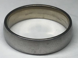 Stainless steel ring • size 11.75 • FOUND WITH METAL DETECTOR. - Picture 1 of 2