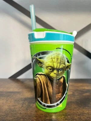 2015 Snackeez 2-in-1 Snack & Drink Cup Straw Disney Star Wars Yoda New - Image 1 of 4