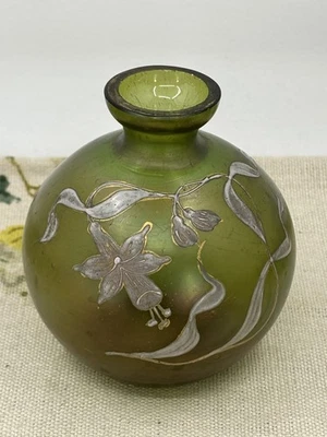 ANTIQUE Art Nouveau green iridescent white /gilt enamelled glass vase 9cm Loetz? - image 1 of 4