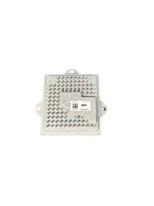 GMC ACADIA CHEVY CORVETTE HEADLIGHT CONTROL MODULE OEM L90028073 - Picture 1 of 3