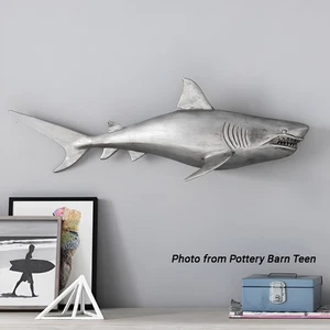 POTTERY BARN TEEN 3-D HARZHAI -NEU IM KARTON- PERFEKT ZUM JAGEN VON BLAH DEKOR! - Bild 1 von 14