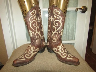 Botas vaqueras TONY LAMA para mujer 7 B Earth Santa Fe punta corta incrustación crema Foto 1 de 4