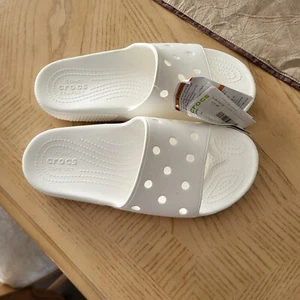 Crocs Pantoletten weiß Herren 9 Damen 11 - Bild 1 von 3