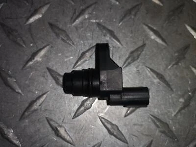 HONDA CIVIC TYPE R MK7 2001 - 2006 CAMSHAFT POSITION SENSOR 2.0 56160 - Image 1 of 3