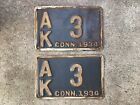 ( 2 ) - MATCHING PAIR - 1934 - CONNECTICUT - LICENSE PLATES