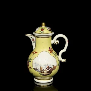 Meissen Porcelain Kauffahrtei Scene Coffee Pot with Kakiemon Flowers, Circa 1740 - Picture 1 of 22