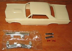 Resin Missing Link ? 1965 Pontiac GTO HT AMT Promo 1/25 Body Bumpers Lights 65 - Afbeelding 1 van 6