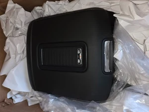 GMC OEM GM Center Console Armrest Lid 2015 2016 2020 tahoe suburban Yukon denali - Picture 1 of 10