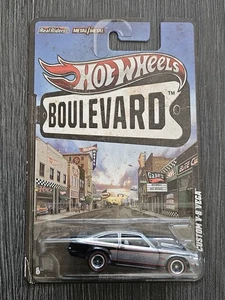 Hot Wheels Boulevard Underdogs Custom V-8 Vega Real Riders Red Line Combine Ship - Imagen 1 de 1