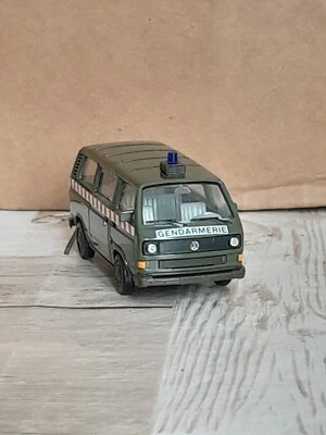 Roco 410 H0 1:87 Volkswagen T3 Gendarmerie France?/Suisse? - Immagine 1 di 3