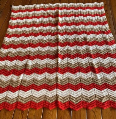 Manta afgana tejida - Hecha a mano - Rojo Marrón Blanco Chevron patrón vintage Foto 1 de 4