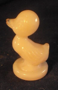 Boyd Debbie duck 2 ducklings Crown Tuscan Pink Boyd glass - Picture 1 of 3