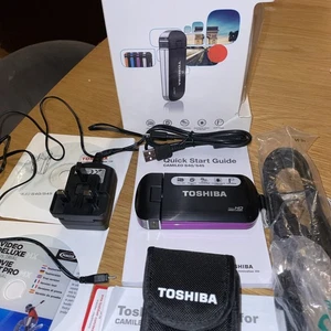 Toshiba Camileo S40 Full HD Pocket Digital Camera & Video Camcorder PURPLE - New - Picture 1 of 14