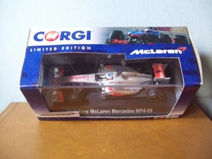 1/43 CORGI CC56703 VODAPHONE McLAREN MERCEDES MP4-28 2013 TEST CAR GARY PAFFETT - Picture 1 of 7