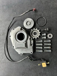 1998 Honda CBR600F3 RPM pulse pickup sensor and engine cover Great condition! - Picture 1 of 12