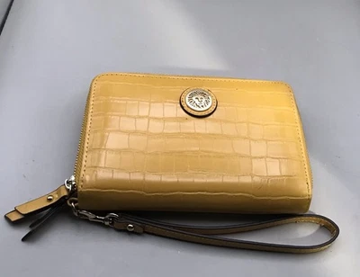 Muñequera Anne Klein con doble cremallera Foto 1 de 4