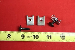 25 Pack Lot - #10 Black Oxide Screws and Clips - Picture 1 of 2