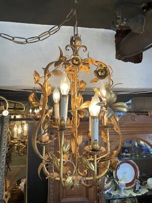 Lámpara de araña italiana Mid Century Hollywood Regency años 60 dorada de seis luces Foto 1 de 4