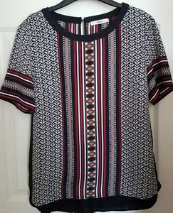 OASIS Womens Top Blouse T-shirt Geo Aztec Design Short Sleeved Plain Back Sz M - Picture 1 of 17
