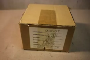 25 NEW FROSTED CANDELABRA BULBS T-6 1/2 35 WATT BULBS - Picture 1 of 3
