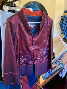 Vintage Silk Asian Jacket - Size Medium - Picture 1 of 3