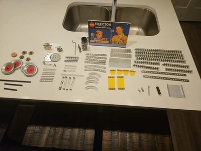 Gilbert Erector Set 10181 1959/60 Vintage Toy Set - Image 1 of 4